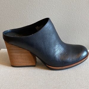 Kork-Ease. Challis, black, chunky heel luxe mule. Size 8.5